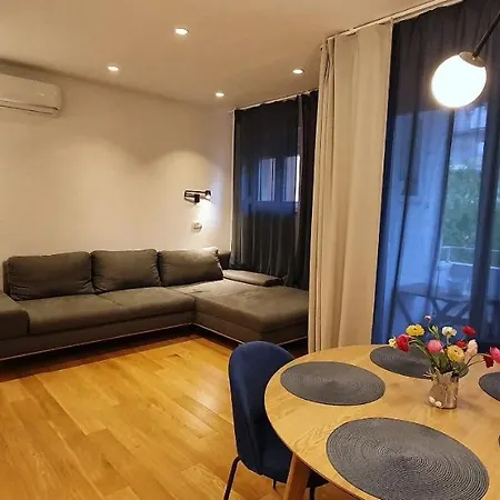Apartment Freyja *