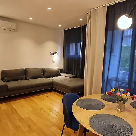 Freyja Apartment